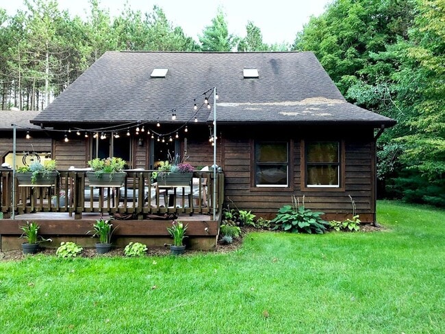 Building Photo - Extra Space, Extra Privacy, Extra Potential