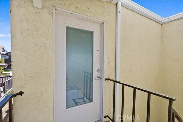 Building Photo - 33861 Alcazar Dr