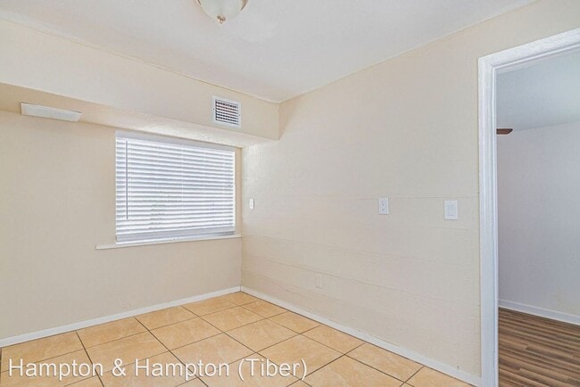 Building Photo - 4 br, 2 bath House - 1524 13TH AVE S