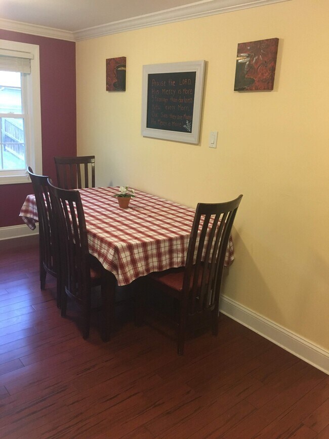 Building Photo - 2527 Vivaldi Ln