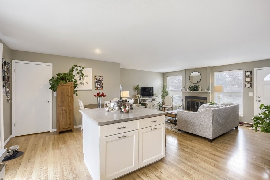 Building Photo - 2824 Worthington Ave