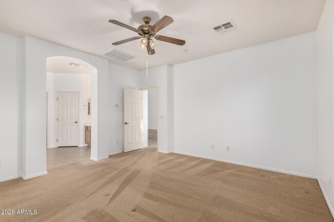 Building Photo - 7402 N 88th Ln