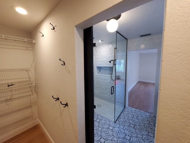 Building Photo - 3009 Osprey Ln