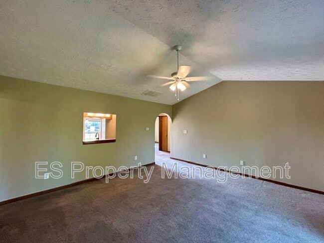 Building Photo - 7822 Crooked Meadows Dr