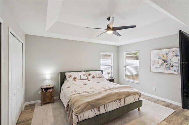 Building Photo - 165 Quail Oaks Cir