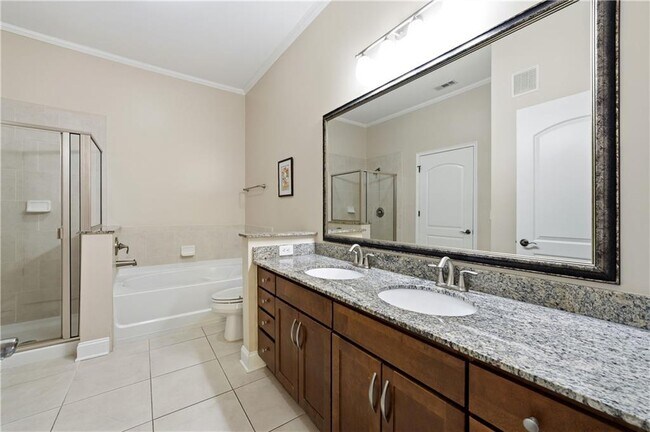 Building Photo - 3621 Vinings Slope SE