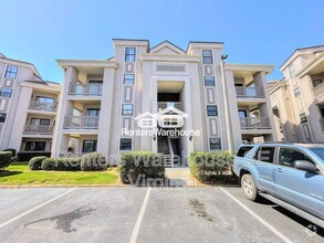 Building Photo - 411 Harbour Point