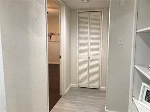 Building Photo - 312 Willow Springs Dr