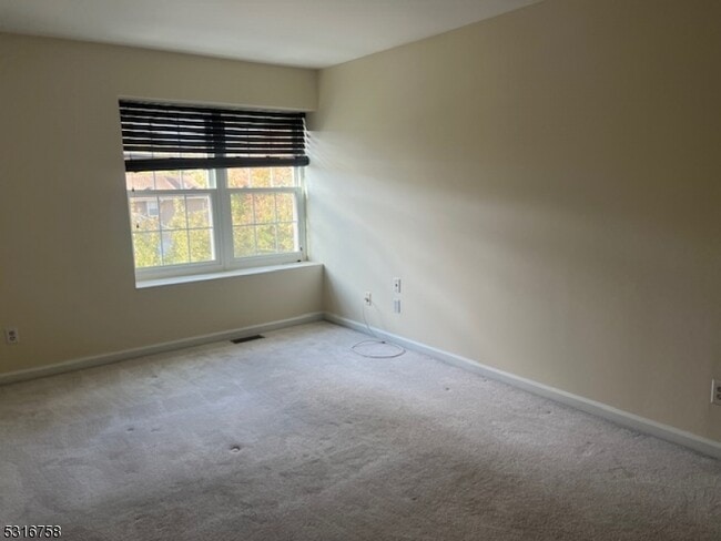 Building Photo - 41 Rhea Run