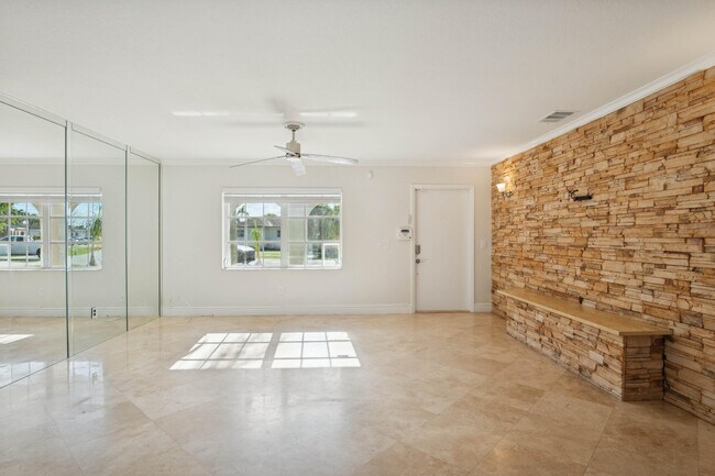 Building Photo - 4971 Ataman St