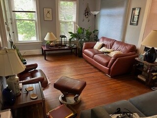 Primary Photo - 32 Elizabeth St