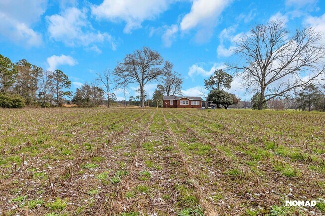 Building Photo - Charming 2BR House in Cordele