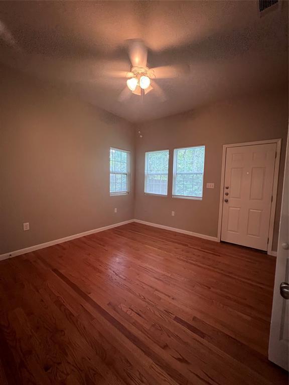 Building Photo - 1205 Fairwood Rd