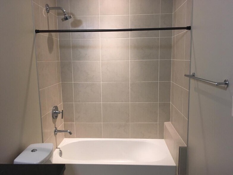 Second Bathroom Shower - 400 4th Ave S