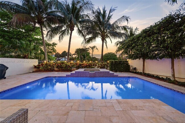 Building Photo - 21944 Town Pl Dr