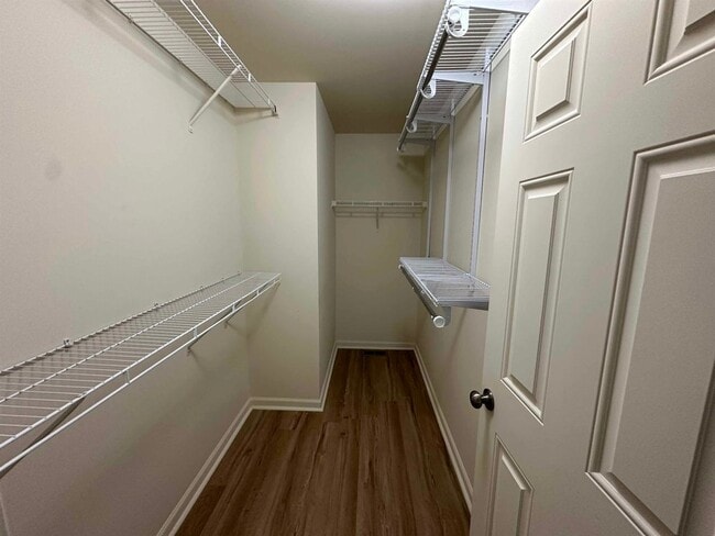 Building Photo - 8118 Cypress Cir