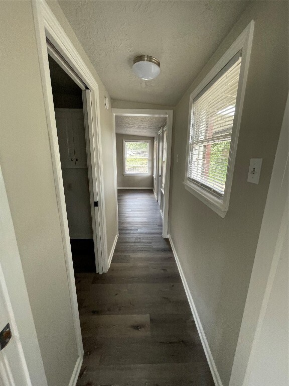 Building Photo - 606 Marshall St