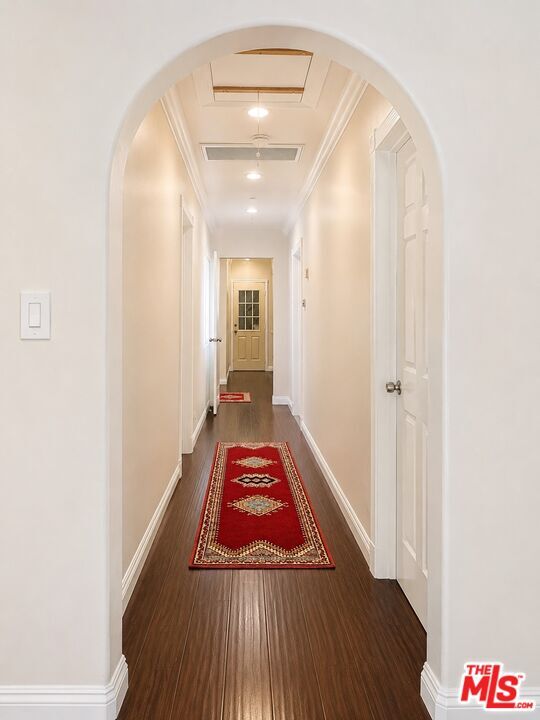 Building Photo - 5543 Via Marisol