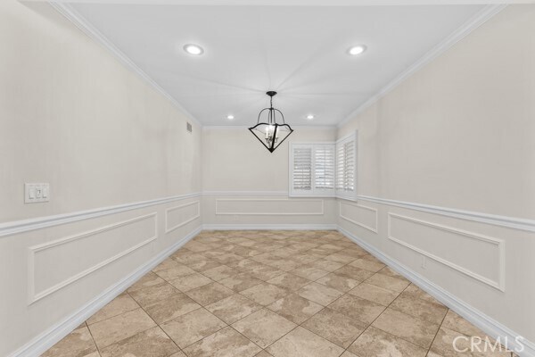 Building Photo - 3150 Dona Maria Dr