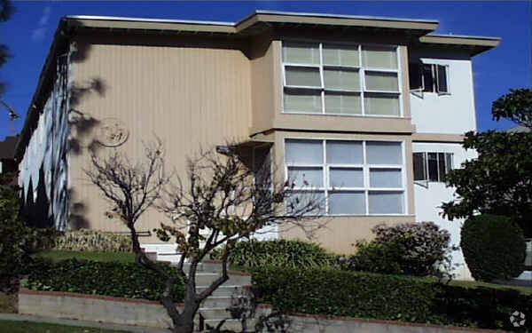 Primary Photo - 10705 Wilkins Ave
