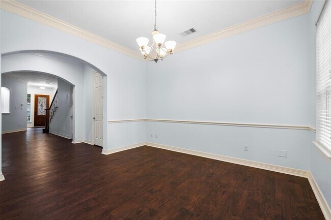 Building Photo - 1518 Olive Park