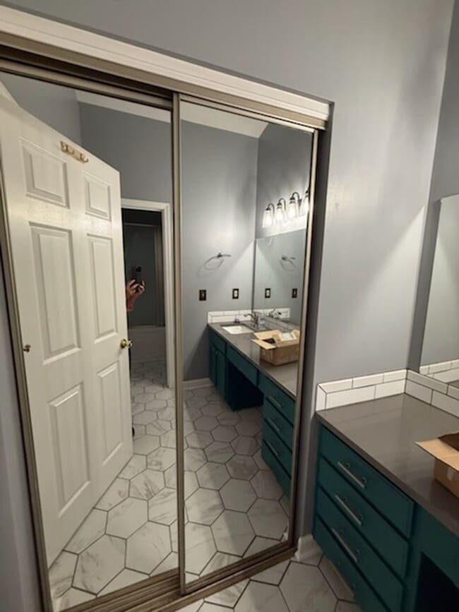 Building Photo - Charming 3-bedroom, 2-bath home in Florence,