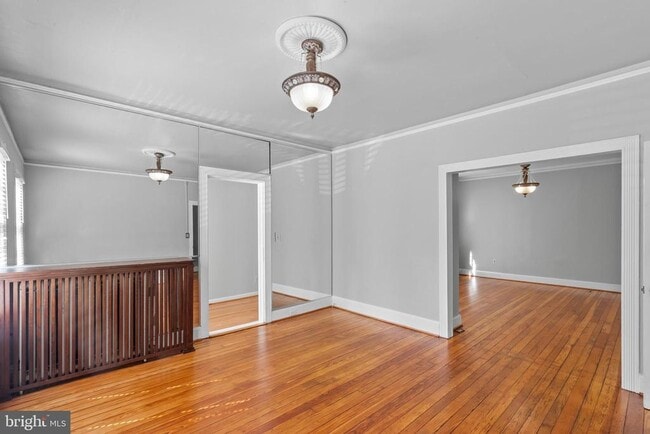 Building Photo - 159 Conduit St