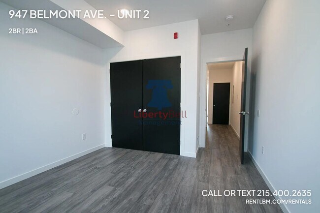 Building Photo - 947 Belmont Ave