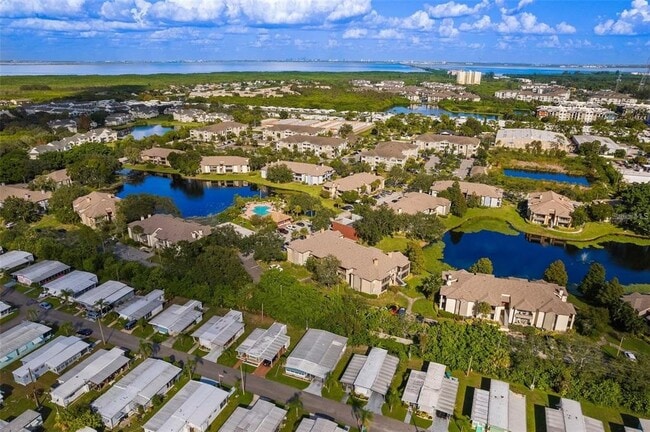 Building Photo - 10263 Gandy Blvd N