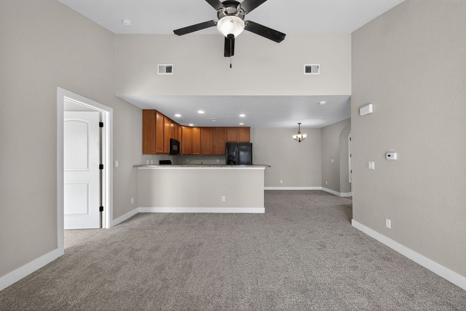 Building Photo - 4955 Hahns Peak Dr