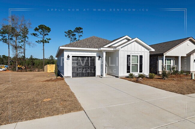 Building Photo - COMING SOON Newly Built 4 Bed 2 Bath Craftsman Home in Spanish Fort with Deck