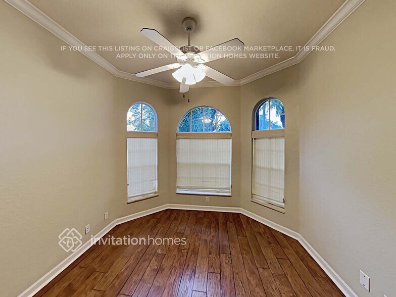 Building Photo - 12681 NW 78th Manor