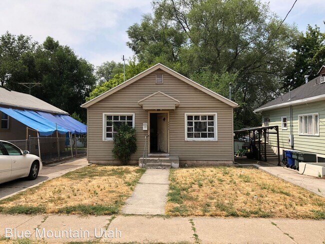 Primary Photo - 4 br, 2 bath House - 3555 Porter Avenue