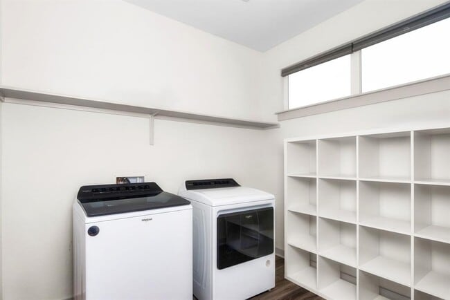 Building Photo - 7409 Peggie Nell Dr