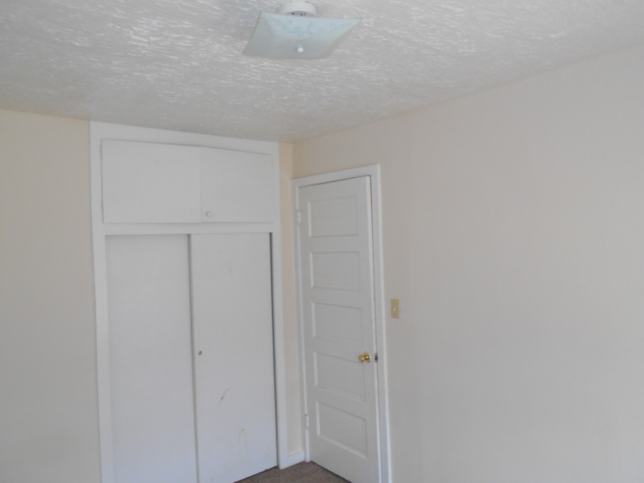 Building Photo - 4403 E Bayley St