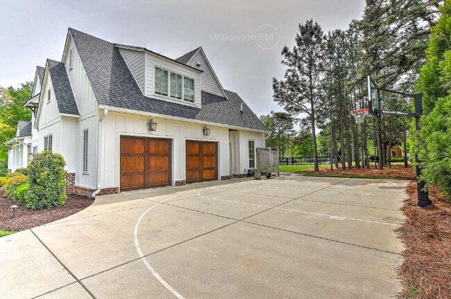 Building Photo - One of the Finest Fully-Furnished Luxury Estates in Marvin, "Architectural Digest" Caliber, for t...