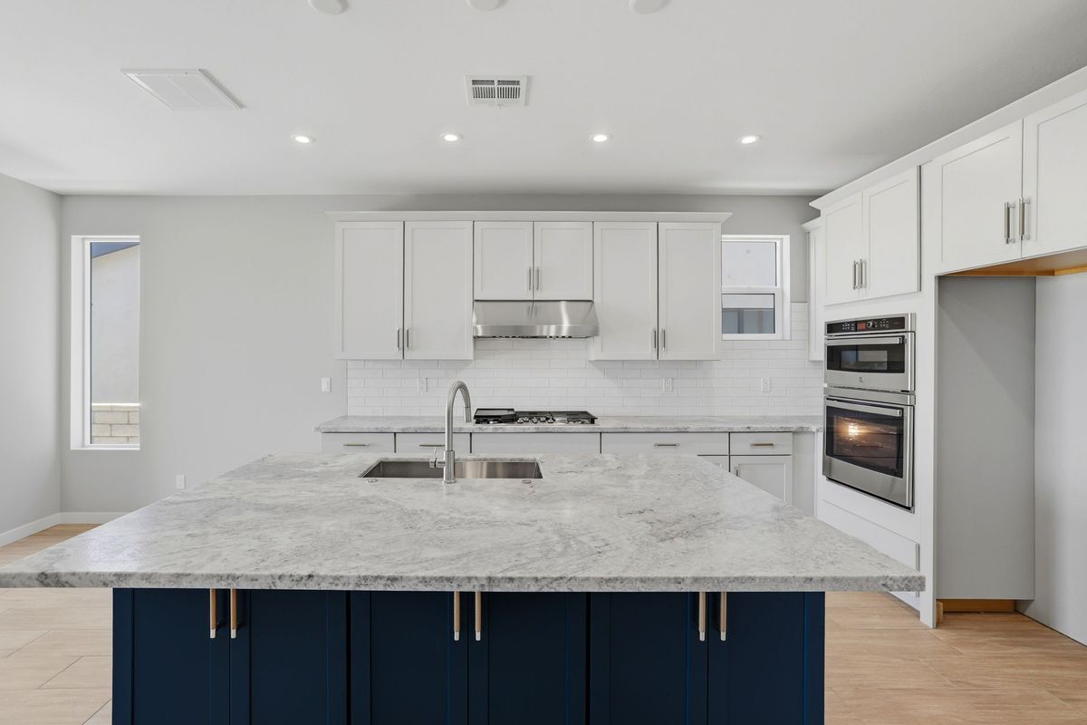 Building Photo - 943 Cumberwood Ct