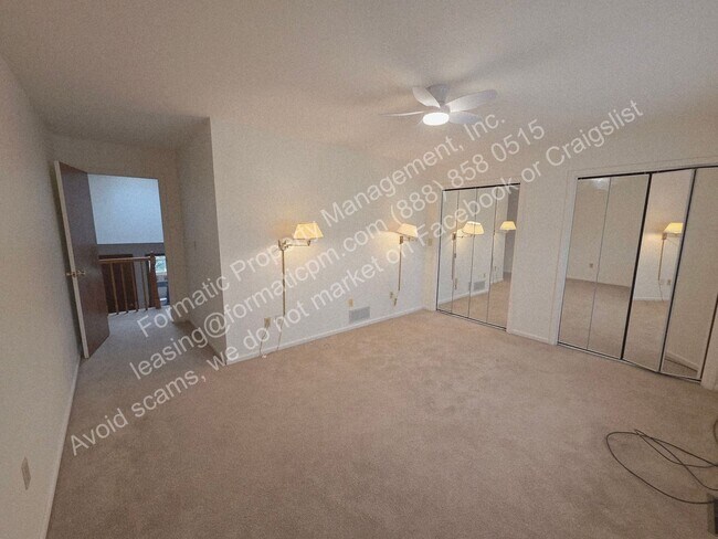 Building Photo - 157 N Gates Ave