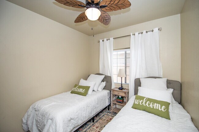 Building Photo - "Fully-Furnished 3-Bedroom, 2-Bathroom Home!"