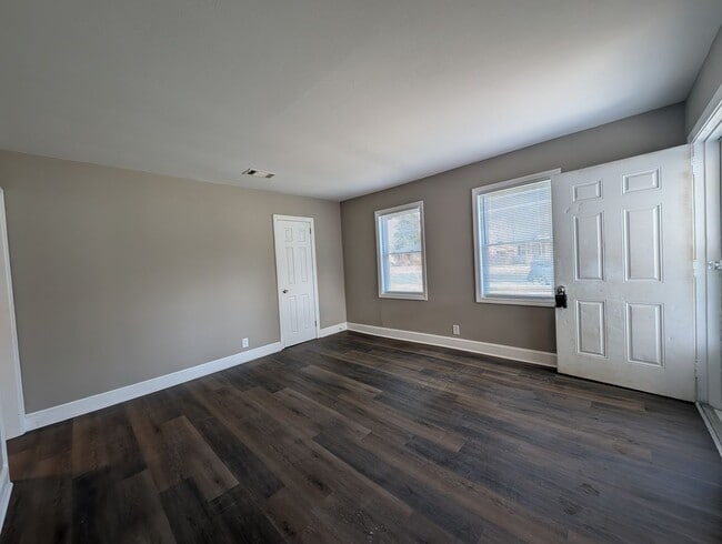 Building Photo - Newly renovated ranch-style home located in Rock Hill!