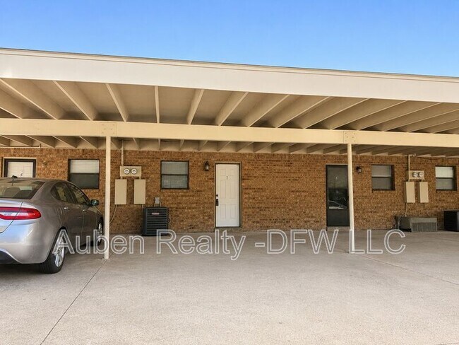 Building Photo - 509 S Beverly St