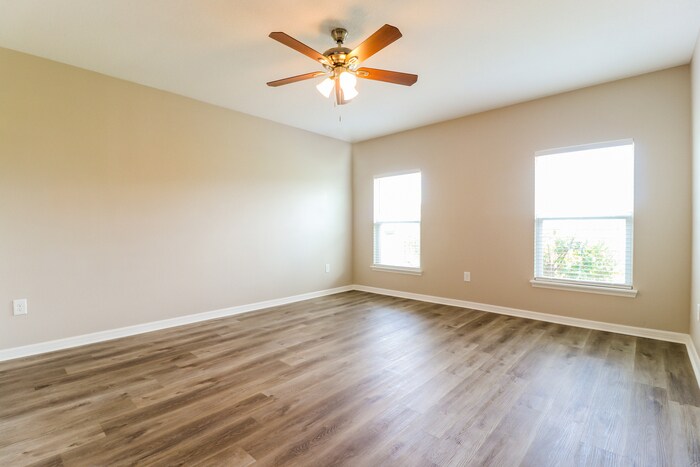 Building Photo - 18523 Hunters Meadow Walk