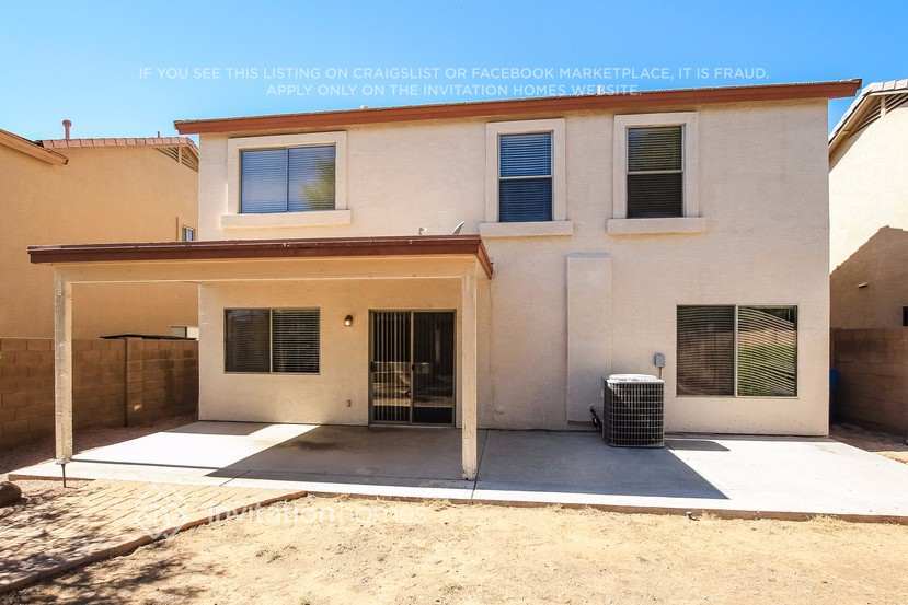 Building Photo - 27921 N 23rd Dr