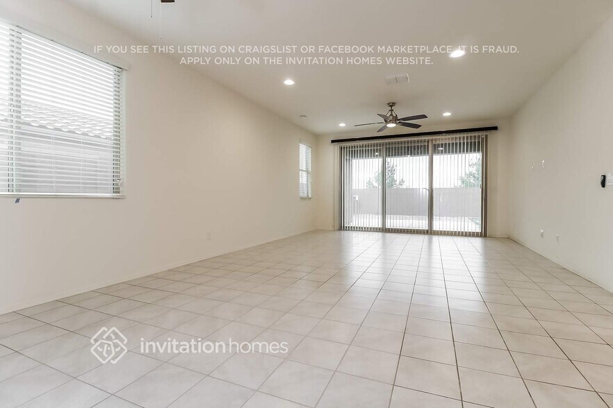 Building Photo - 18377 W Pueblo Ave