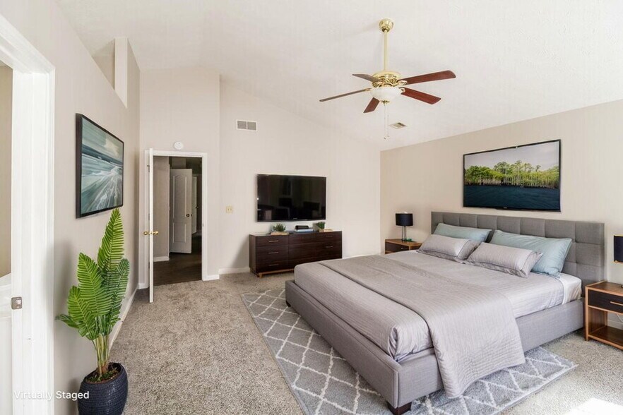 Building Photo - 2915 Emerson Lake Dr