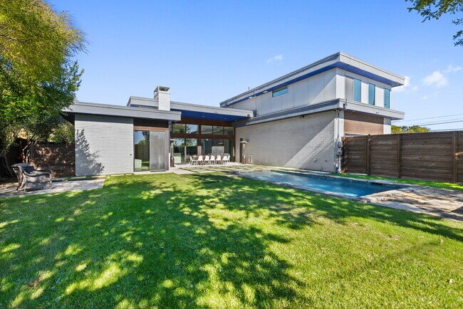 Building Photo - 4156 S Better Dr