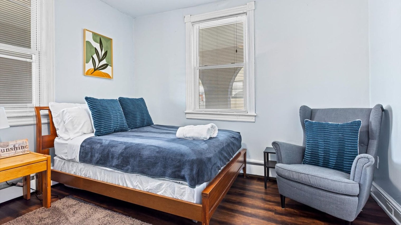 Building Photo - 206 N Dorset Ave