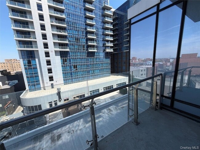 Building Photo - 33-71 Prince Street Unit 6L
