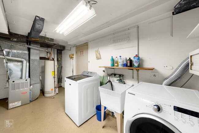 Building Photo - 393 Huntington Ln