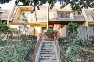 Building Photo - 3459 W 171st St